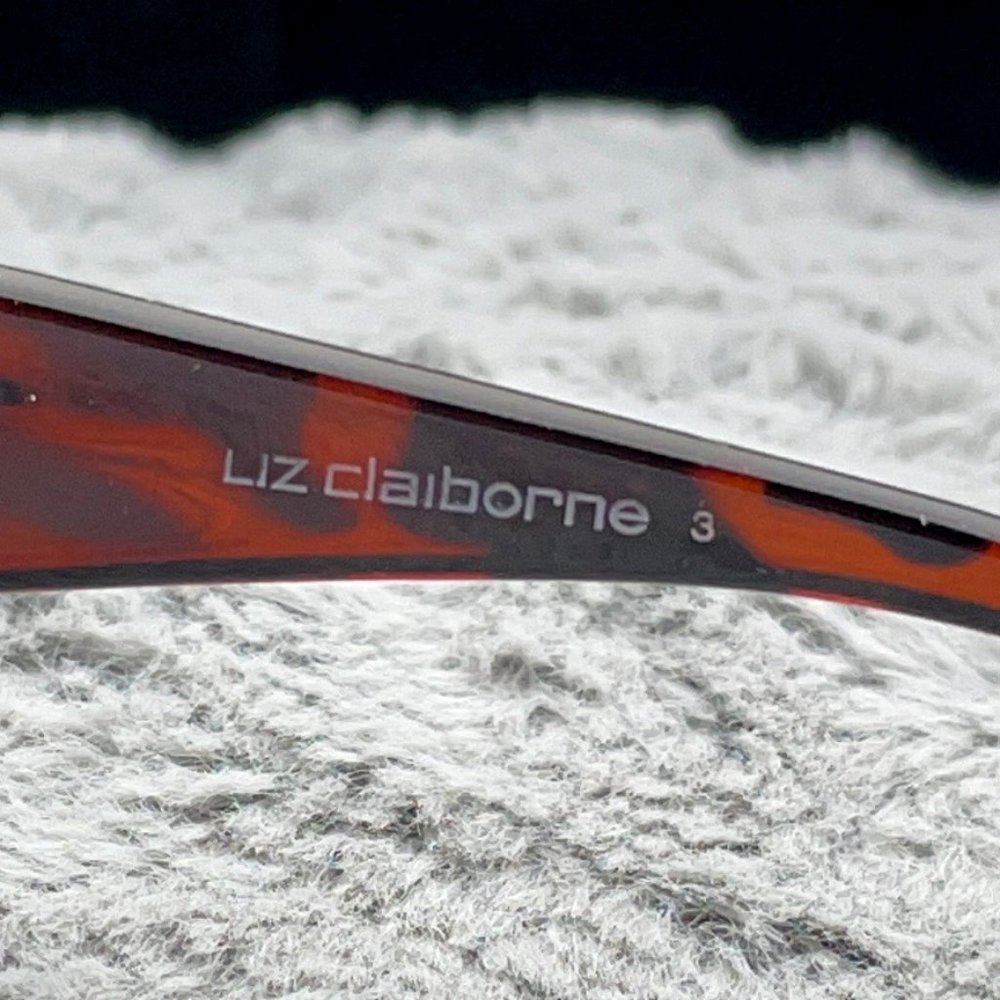 Liz Claiborne Tortoise / Brown Lens NWT - Picture 8 of 10